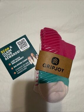 Women's No-Show Grip Socks — Pink, Teal & Light Pink